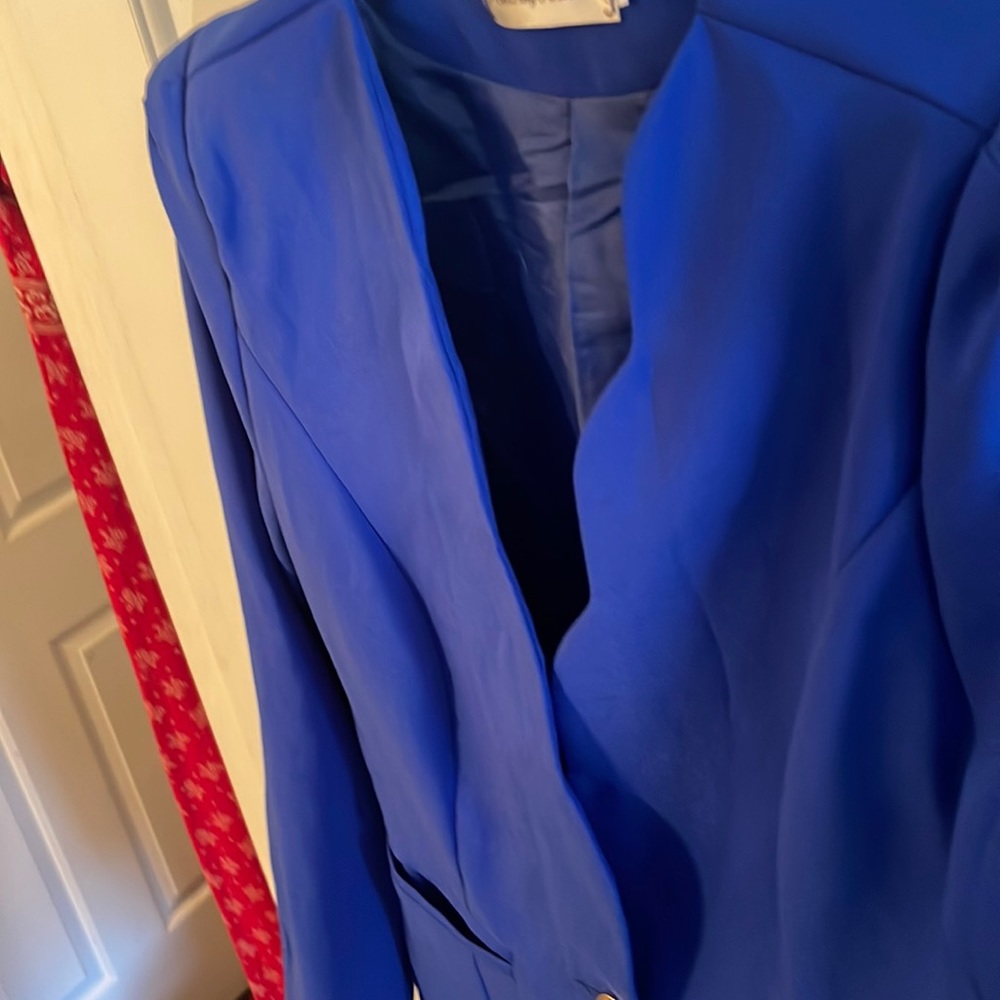 great jacket for pants or skirts